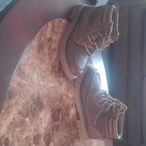 Boys Boots Size 1
